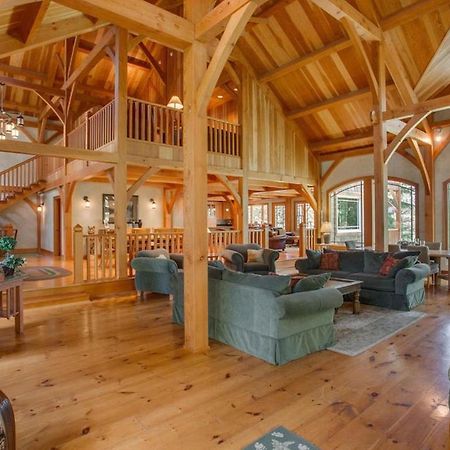 Snowgrass Lodge - River, Mountain Views & Hot Tub Leavenworth Exteriér fotografie